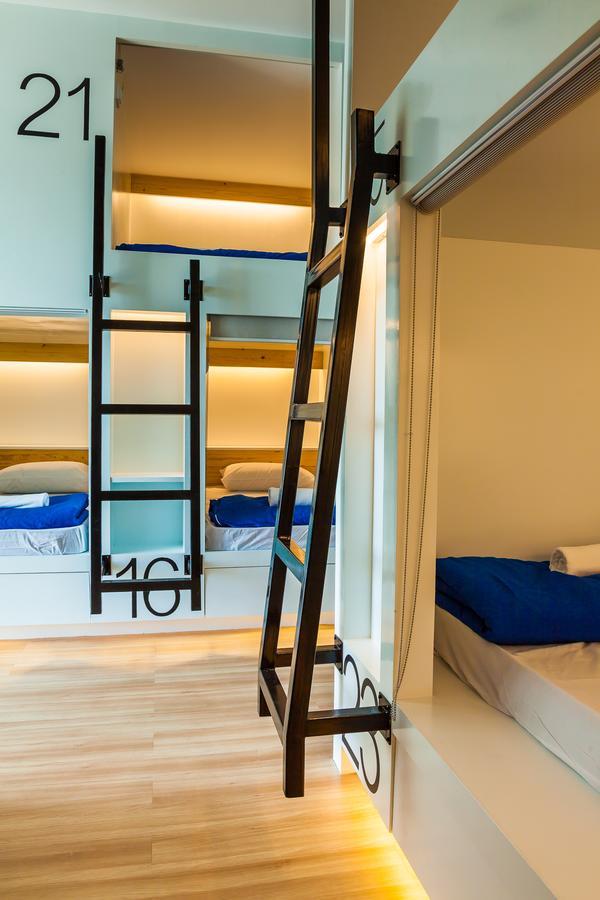 Travel Light Hostel Pattaja Kültér fotó